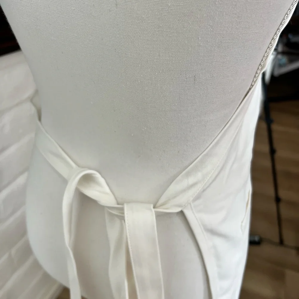 Port Authority White Apron with Honeybee and Floral Design
